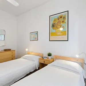  Appartamento Seaview With Parking Italia